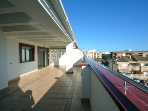 2 bedroom Penthouse for sale in Guardamar del Segura - € 197