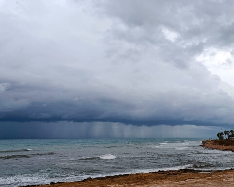 Heavy rain to continue through the weekend with orange alert for Valencia region on Saturday