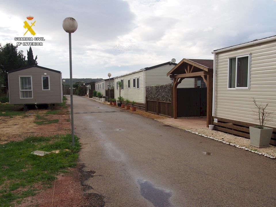 Illegal Costa Blanca mobile home park closed down after sewage pollutes farming eco-system