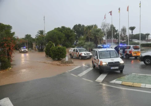 RED ALERT extreme weather leads to flood alert and evacuation of homes and a campsite in Spain's Mar Menor area