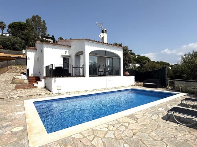 2 bedroom Villa for sale in Calonge i Sant Antoni with pool garage - € 480