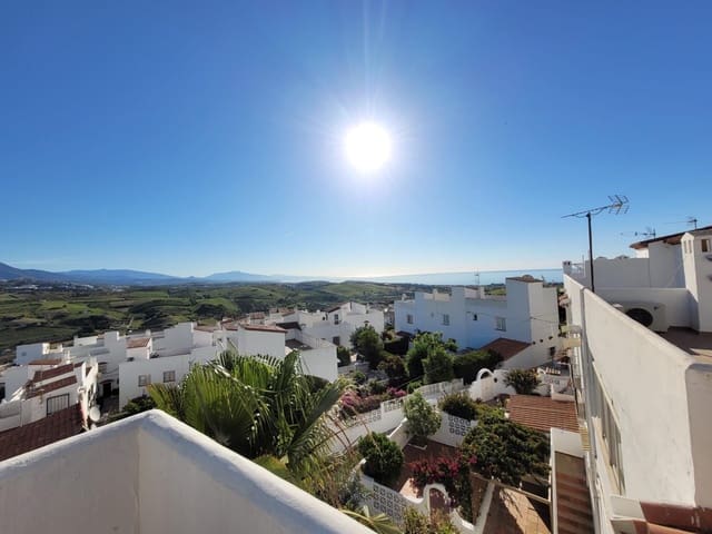3 bedroom Terraced Villa for sale in Manilva - € 299