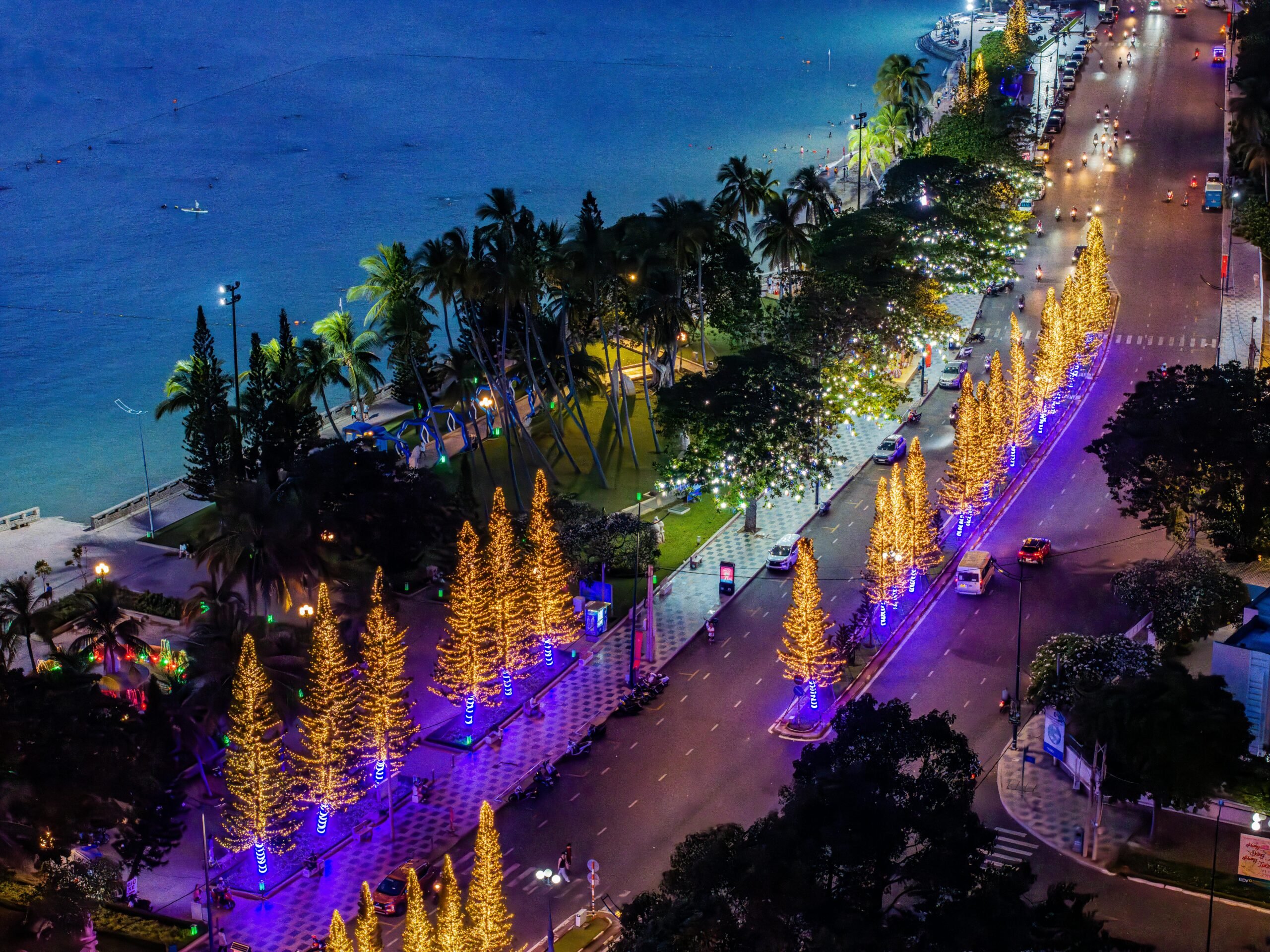 Benidorm braces for winter surge as Brits flock to the Costa Blanca for a ‘proper British Christmas’