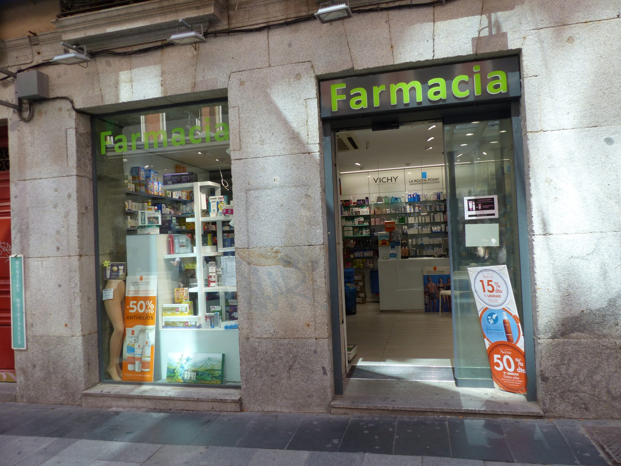 Andalucia pharmacies to start screening for colon cancer