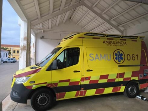 Man dies in bedroom after cliff rock crashes down onto his seaside Menorca home