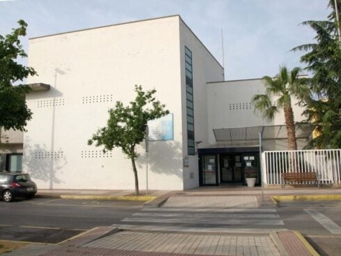 Horrified patients witness fatal stabbing of nurse by ex-boyfriend at medical centre in Spain