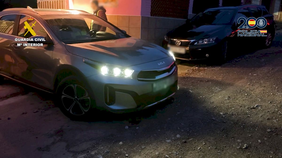 Gang stole high-end cars on the Costa Blanca which they sold abroad with false plates and chassis numbers