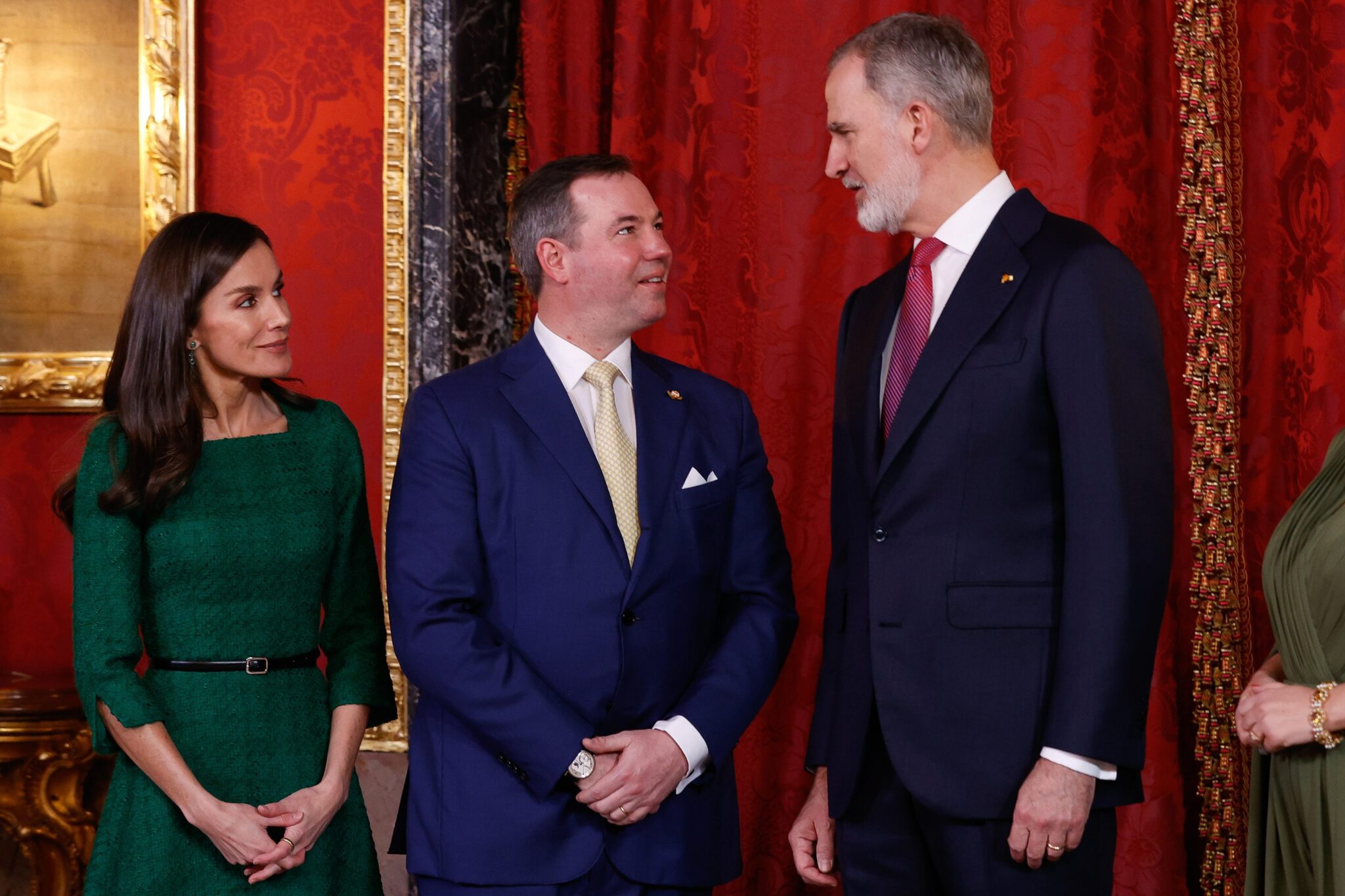 Spain's King Felipe calls for 'restraint' over use of force in US ...