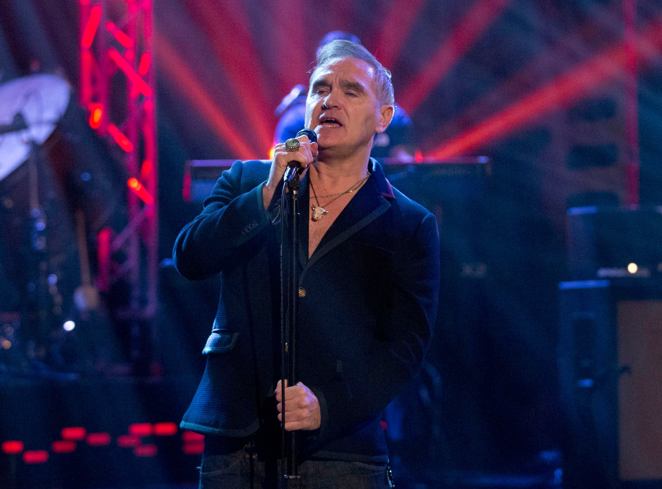 Morrissey scraps Valencia concert due to 'lack of sleep' caused by noisy Fallas celebrations