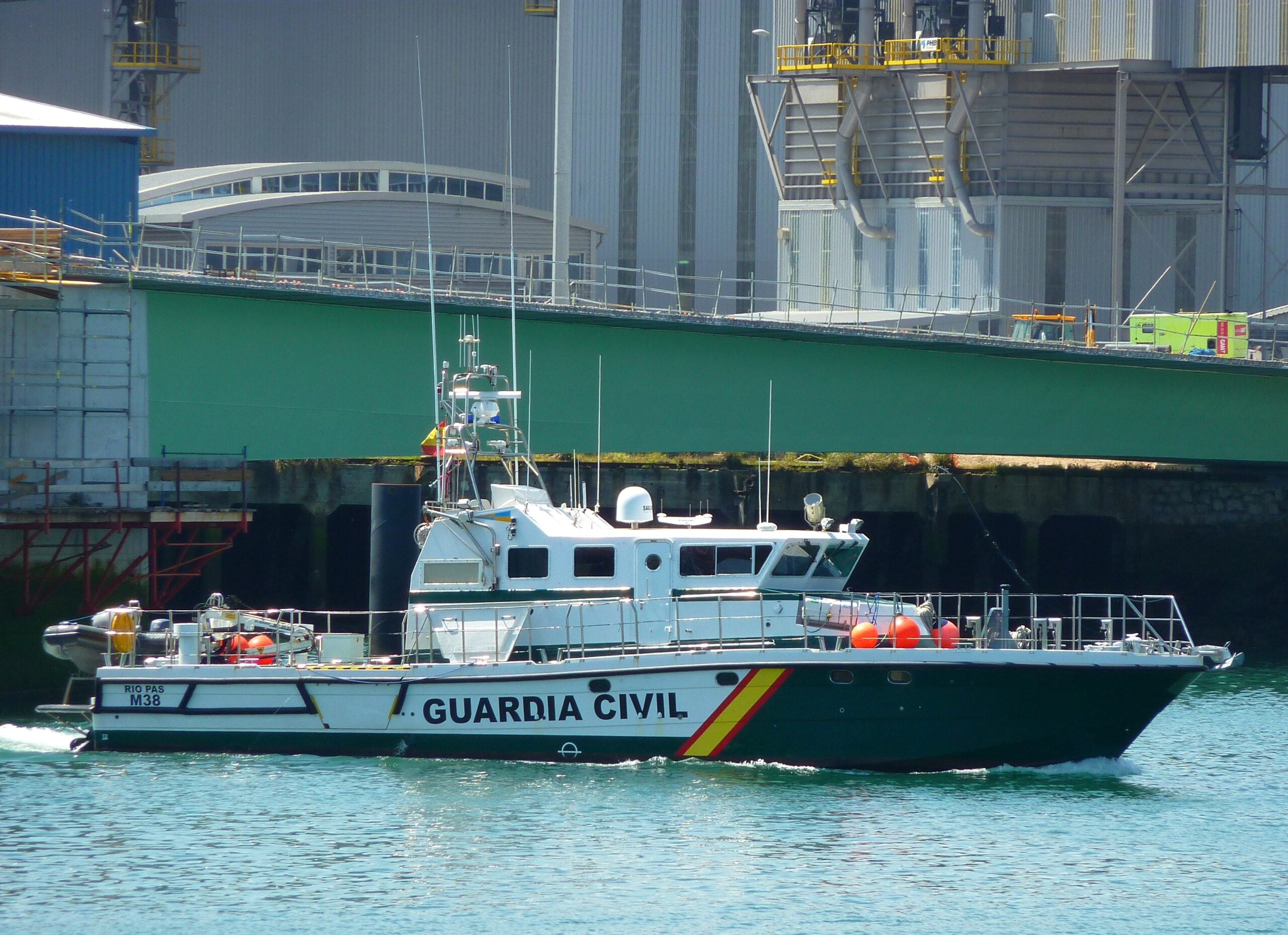 Undermatched Spanish police have just ONE vessel to patrol long stretch of narco-infested Andalucian coastline