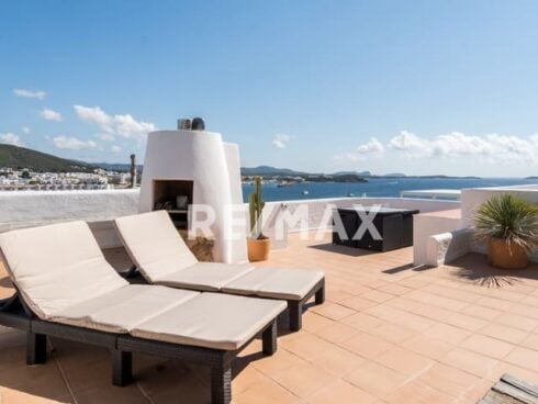2 bedroom Flat for sale in La Siesta with pool - € 680