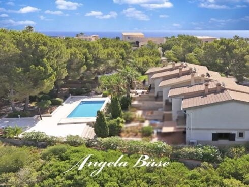 2 bedroom Terraced Villa for sale in Cala Murada with pool garage - € 420