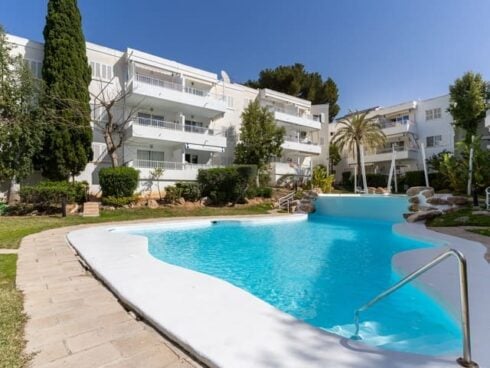 3 bedroom Apartment for sale in Santa Ponsa - € 675