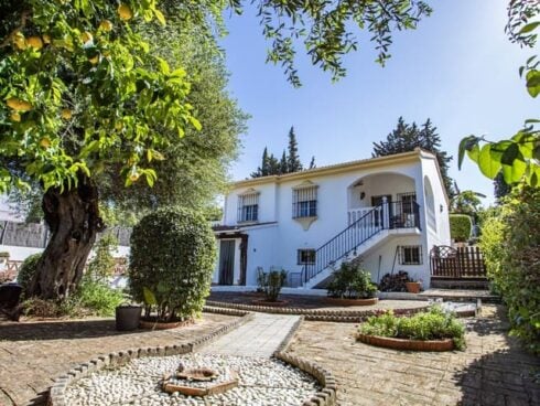2 bedroom Finca/Country House for sale in San Pablo de Buceite with pool garage - € 365