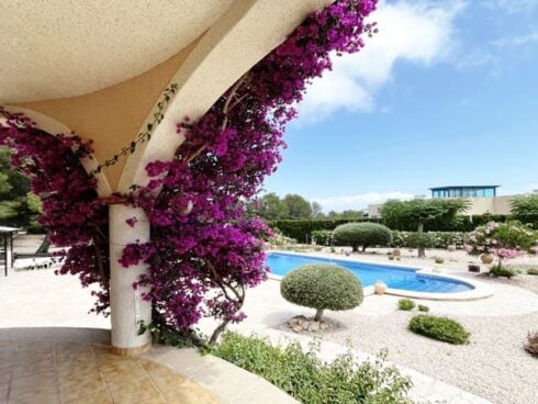 4 bedroom Villa for sale in Sant Jordi d'Alfama with pool garage - € 525