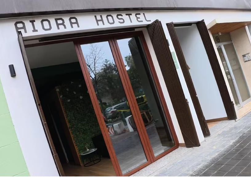 Three British tourists sexually assaulted by pervert posing as Valencia hostel worker
