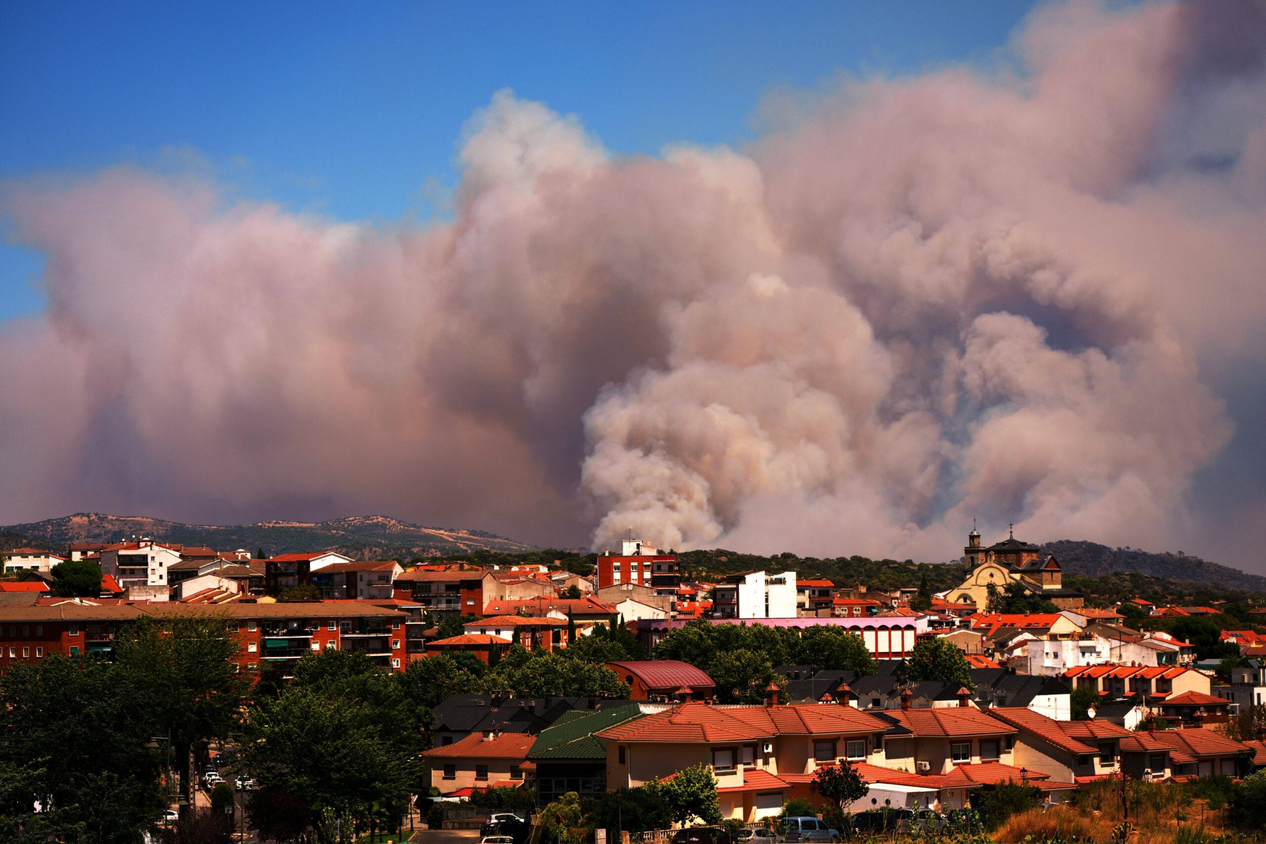 The Olive Press: Spain’s devastating wildfire summer was made 20 times more likely by climate change – after 150,000 hectares burned in July alone