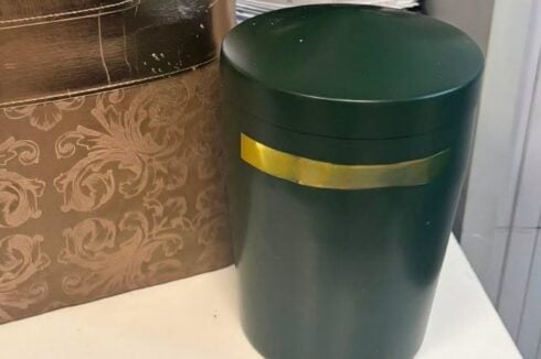 Bizarre Costa Blanca discovery of urn containing human ashes in supermarket locker