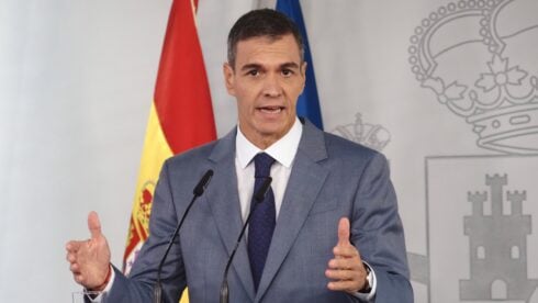 Pedro Sanchez revives defeated housing reform