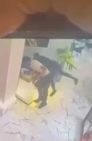 An armed robbery in a shop in Sotogrande on the Costa del Sol