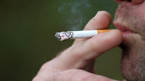 Spain smoking ban collapses
